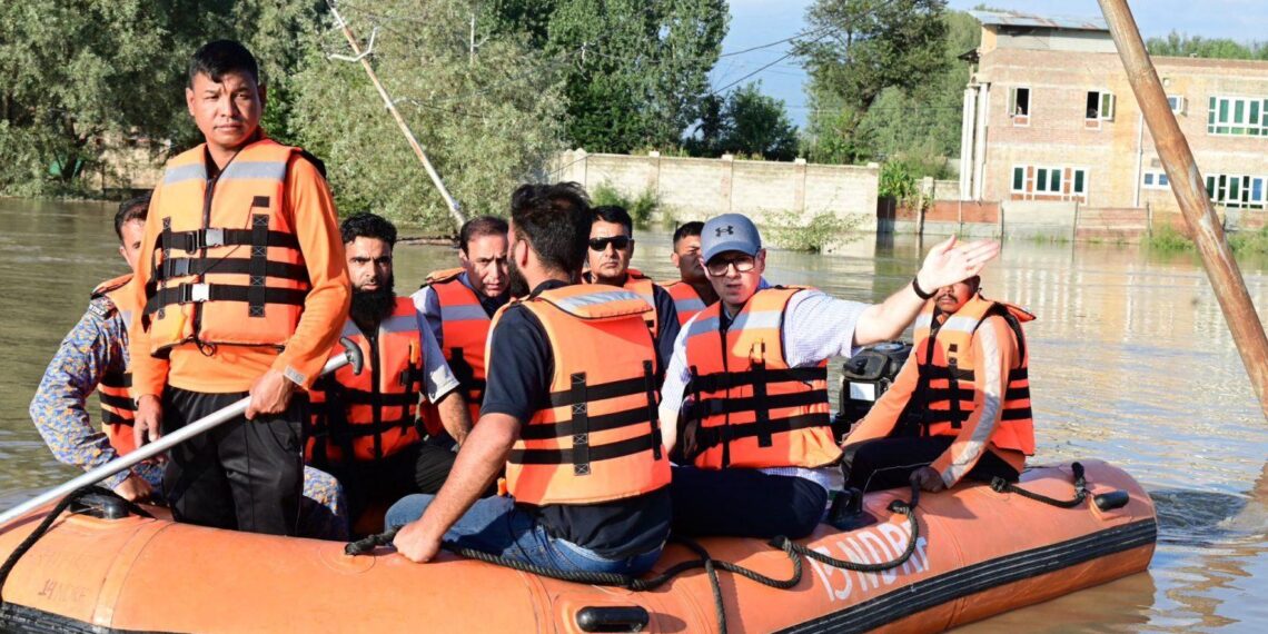 کشمیر میں سیلابی صورتحال :’پچھلے ۱۱ سال ضائع ہو ئے ہیں