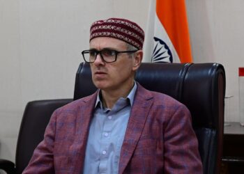 ’کشمیر تک ضروری اشیا ء پہنچانے کیلئے خصوصی ریل گاڑیاں چلائی جائیں‘