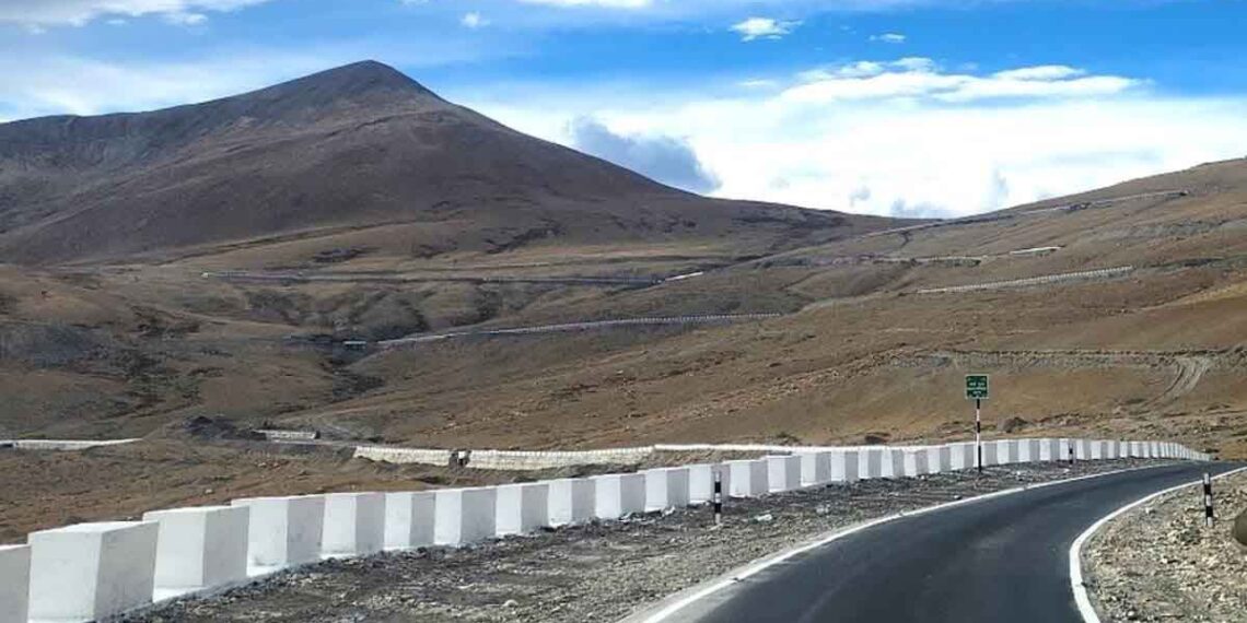 لداخ میں ہنلے۔چومر سڑک عوام کیلئے کھل گئی: فوج کا اعلان