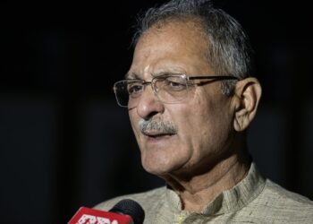 لداخ ’کوئی بھی مسئلہ بات چیت سے ہی حل ہوسکتا ہے‘