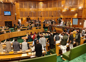 معراج ملک کی پی ایس اے کے تحت گرفتاری پر اسمبلی میں ہنگامہ