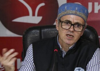 ’ ریاستی حیثیت کی بحالی مسائل کا حل ہے‘