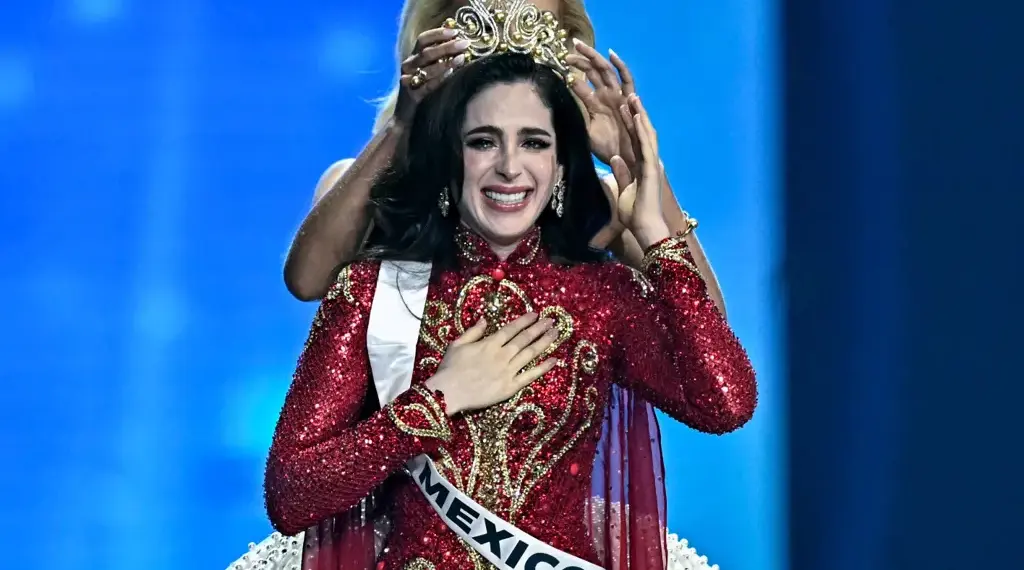 میکسیکو کی فاطمہ بوش مس یونیورس منتخب