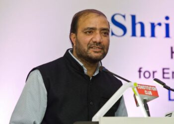 سینئر صحافی طارق بٹ کا حرکت قلب بند ہونے سے انتقال‘ وادی کے صحافت سوگوار