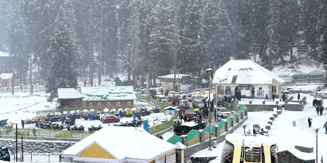 کشمیر میں شبانہ درجہ حرارت میں اضافہ