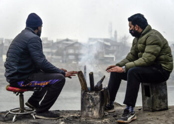 سخت سردیوں کا زور برابر جاری، پلوامہ سرد ترین علاقہ