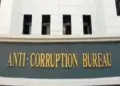 اے ایس آئی سمیت چار  سرکاری اہلکار رشوت لیتے ہوئے گرفتار: اے سی بی