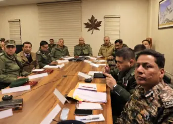 لیفٹیننٹ جنرل شرما کی سرینگر میں کور گروپ سیکورٹی ریویو میٹنگ کی صدارت 