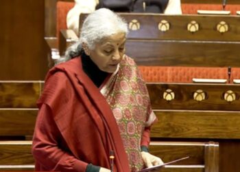 ’حکومتی اقدامات بے روز گاری کم کررہے ہیں‘