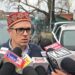 ’تیز ہواؤں اور برفباری کے بعد وادی میں بجلی کی بحالی کا عمل جاری‘