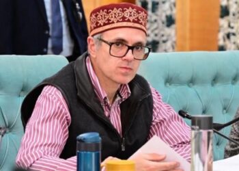 ’حالیہ برف باری کے بعد کشمیر میں سیاحت بحال، سیاحوں کی آمد میں نمایاں اضافہ‘