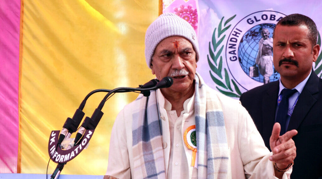 ’گاندھیائی اقدار سے امید کی کرن ابھرے گی‘