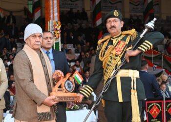 بیٹنگ ریٹریٹ کے ساتھ ہی۷۷ ویںیومِ جمہوریہ کی تقریبات کا اختتام 