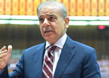 قرض مانگنے مانگتے پر اب شرمندگی ہو رہی ہے‘ملک کی خودداری مجروح ہو رہی ہے