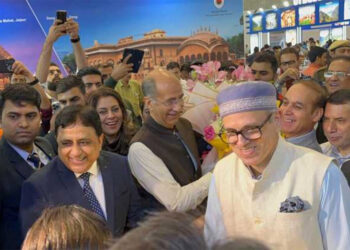 ’ کشمیر عالمی سیاحت کا ابھرتا ہوا پرکشش مرکز بنتا جارہا ہے ‘