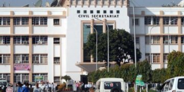 بیوروکریسی میں بڑا پھیر بدل 
