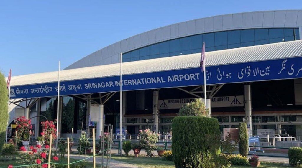 سرینگر ہوائی اڈے پر اپریل سے جولائی تک پروازوں کے اوقات محدود رہیں گے
