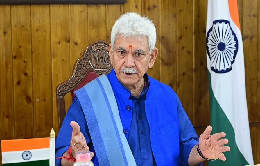  سنہا کا سی آئی ایس ایف   کے یومِ تاسیس پر جوانوں   کی بہادری کی سراہنا