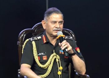 آپریشن سندور نے بھارت کی ’سمارٹ پاور‘ کو ظاہر کیا:فوجی سربراہ