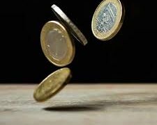 حکومت نے کفایت شعاری اقدامات کا اعلان کر دیا