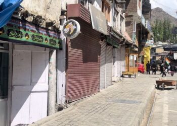 لداخ بند سے معمولاتِ زندگی مفلوج، ہزاروں افراد کا ’’بااعتماد مذاکرات‘‘ کے مطالبے پر مارچ