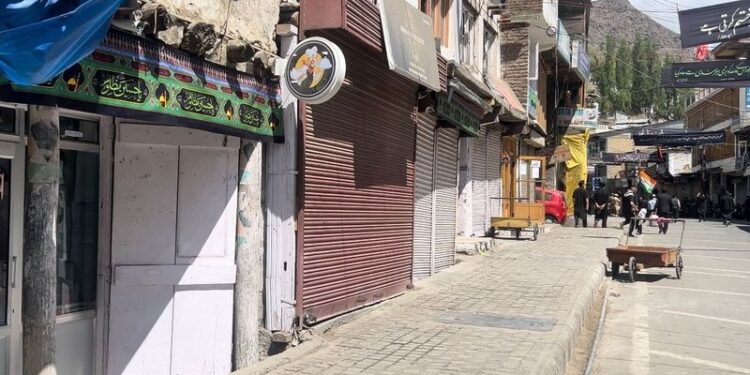 لداخ بند سے معمولاتِ زندگی مفلوج، ہزاروں افراد کا ’’بااعتماد مذاکرات‘‘ کے مطالبے پر مارچ