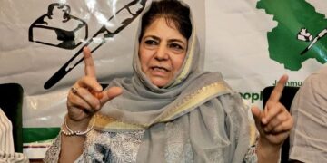 ’حکومت نے جموں و کشمیر میں۲۵ ہزار بیک ڈور تقرریاں کیں‘