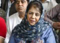 شاہراہ کی بندش کے دوران باغبانی کی پیداوار کی بلا رکاوٹ ترسیل یقینی بنائی جائے:محبوبہ