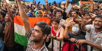 جموں و کشمیر کی سیاسی پارٹیاں:’پردھان کا استعفیٰ نوجوانوں کی فتح‘