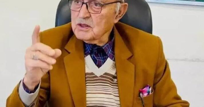 این سی کے سینئر رہنما مصطفیٰ کمال ۸۳برس کی عمر میں انتقال کر گئے