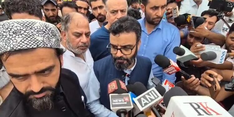 ’عمر کو صرف اپنی اقتدار کی واپسی کی فکر ہے‘عوامی حقوق کی نہیں‘