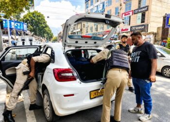 کشمیر میں یومِ آزادی کی تقریبات کیلئےکثیر سطحی حفاظتی انتظامات