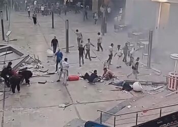 مصر میں ایک شاپنگ مال میں دھماکے میں 3 افراد ہلاک، 17 زخمی