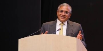 طلباء دنیا کی سب سے بڑی جمہوریت کا مستقبل ہیں: چیف الیکشن کمشنر گیانیش کمار