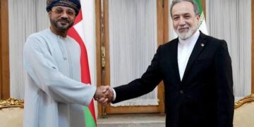 عمانی وزیر خارجہ بدر البوسعیدی 25 اگست کو آبنائے ہرمز کے ذریعے بحری آمدورفت کے ضابطے پر بات چیت کے لیے ایران جائیں گے