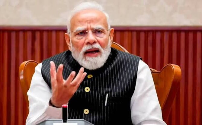 یو پی آئی کے ایک دہائی کے سفر پر وزیرِ اعظم کی ستائش، شہریوں کو تجربات شیئر کرنے کی دعوت
