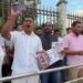 انتخابی کمیشن کے خلاف یوتھ کانگریس کا مظاہرہ، دو کمشنروں کے اعتراضات عام کرنے کا مطالبہ