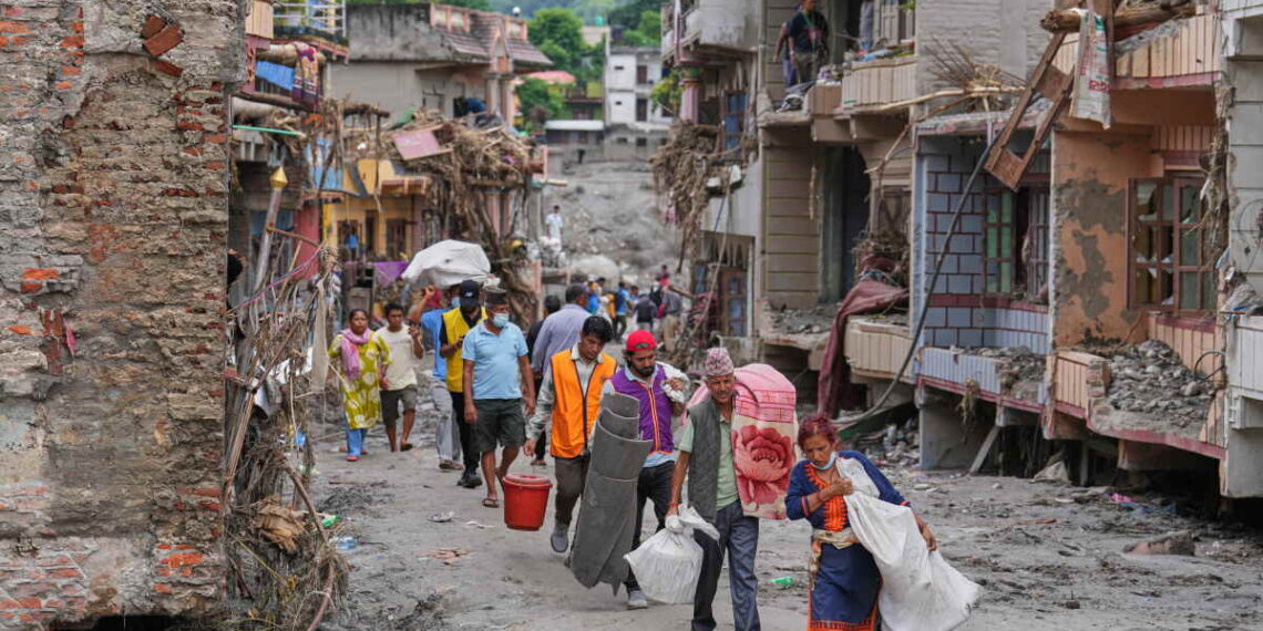 نیپال اور چین میں سیلاب سے ہلاکتیں 1270 سے متجاوز، امدادی کارروائیاں جاری