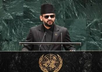 نیپال کے وزیر اعظم نے تباہ کن سیلاب کو ’’دنیا کے لیے انتباہ‘‘ قرار دیا