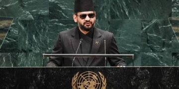 نیپال کے وزیر اعظم نے تباہ کن سیلاب کو ’’دنیا کے لیے انتباہ‘‘ قرار دیا