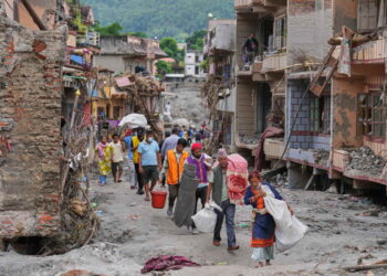 نیپال اور چین میں سیلاب سے ہلاکتیں 1270 سے متجاوز، امدادی کارروائیاں جاری
