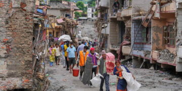نیپال اور چین میں سیلاب سے ہلاکتیں 1270 سے متجاوز، امدادی کارروائیاں جاری