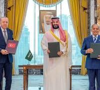 حوثیوں کے حملے بڑھنے پر سعودی عرب کے اتحادی مدد کے لیے آگے آئے