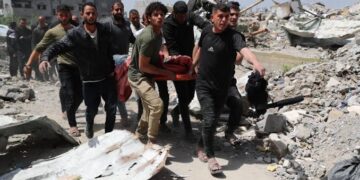 غزہ میں قاتل اسرائیل کے حملوں میں مزید 5 فلسطینی شہید