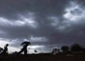 شمالی ہندوستان میں آندھی اور طوفان، جنوبی ہندوستان میں شدید بارش کی وارننگ