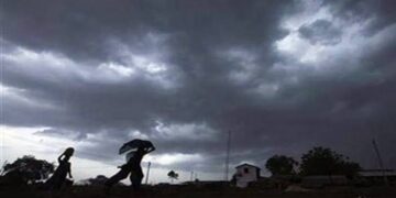 شمالی ہندوستان میں آندھی اور طوفان، جنوبی ہندوستان میں شدید بارش کی وارننگ
